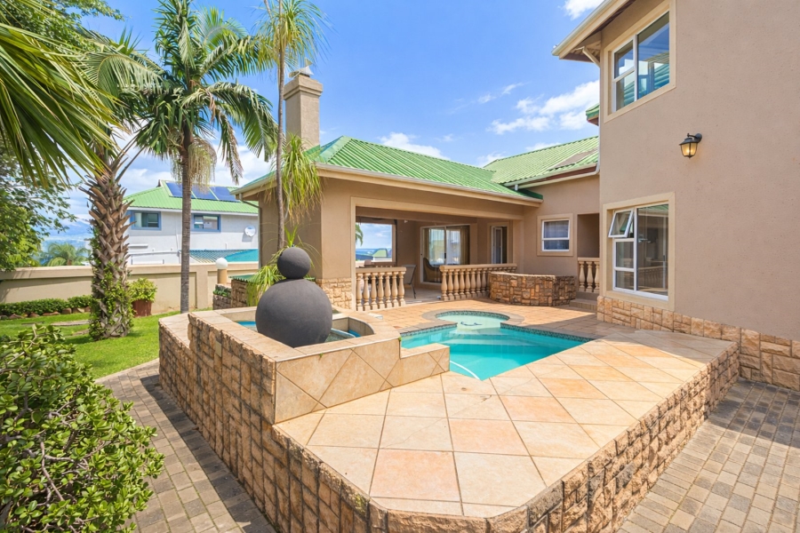 5 Bedroom Property for Sale in Caribbean Beach Club North West